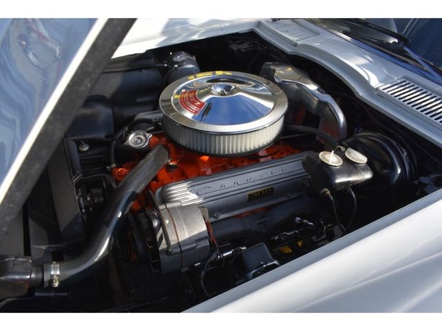 1966 Chevrolet Corvette - photo 3
