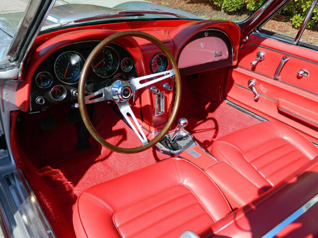 1966 Chevrolet Corvette Convertible - photo 5