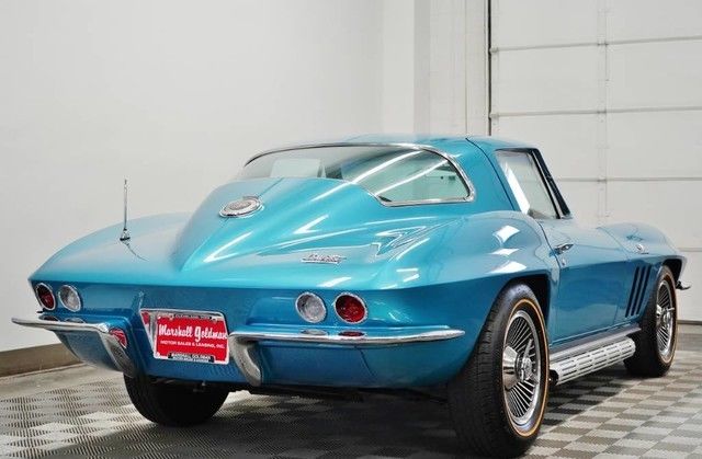 1966 Chevrolet Corvette - photo 3