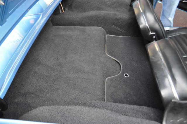 1966 Chevrolet Corvette Nassau Blue Frame Off Resto 425hp! - photo 11