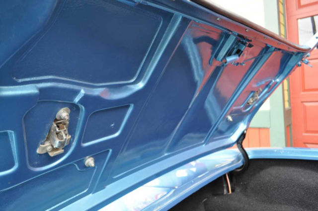 1966 Chevrolet Corvette Nassau Blue Frame Off Resto 425hp! - photo 12