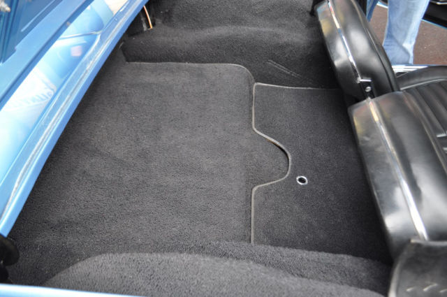 1966 Chevrolet Corvette Nassau Blue Frame Off Resto 425hp! - photo 6
