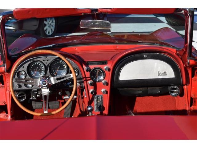 1966 Chevrolet Corvette - photo 2