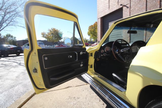 1966 Chevrolet Corvette Resto-Mod - Fuel Injected - 700R4 Frame Off - photo 13