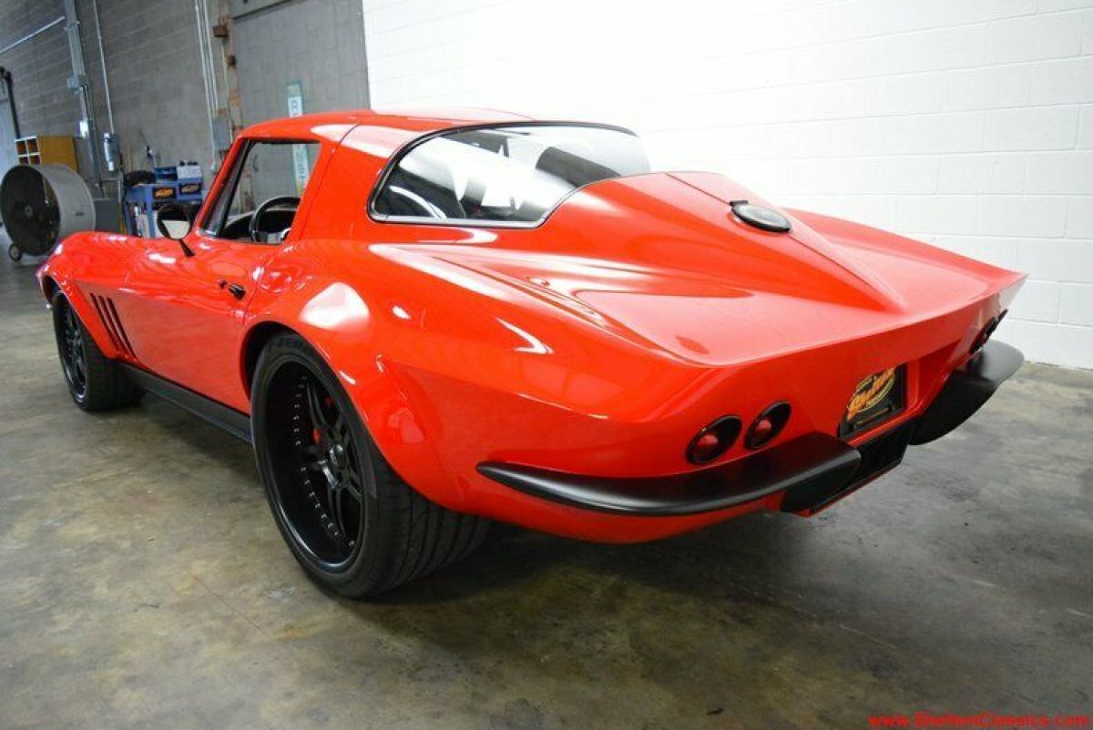 1966 Chevrolet Corvette Restomod - photo 3