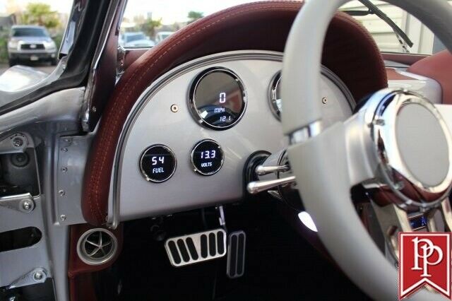 1966 Chevrolet Corvette RestoMod Convertible - photo 12