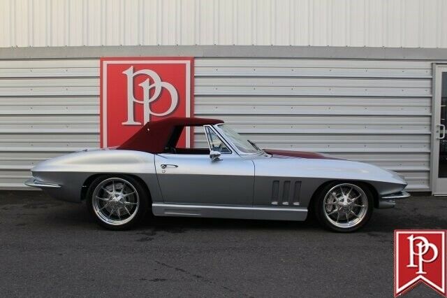 1966 Chevrolet Corvette RestoMod Convertible - photo 6