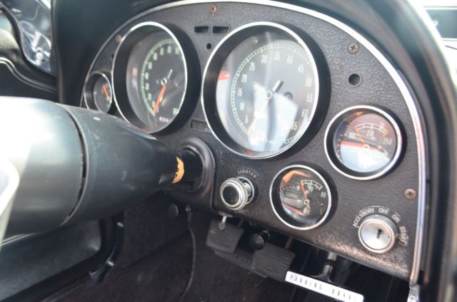 1966 Chevrolet Corvette Roadster - photo 8