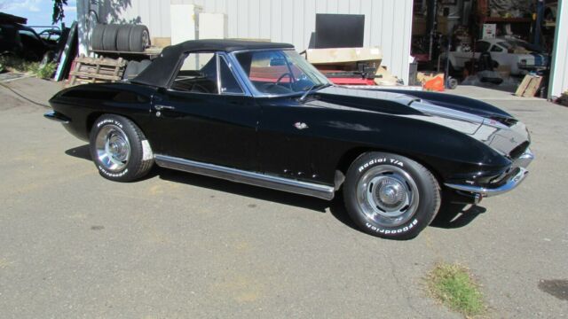 1966 Chevrolet Corvette Convertible - photo 5