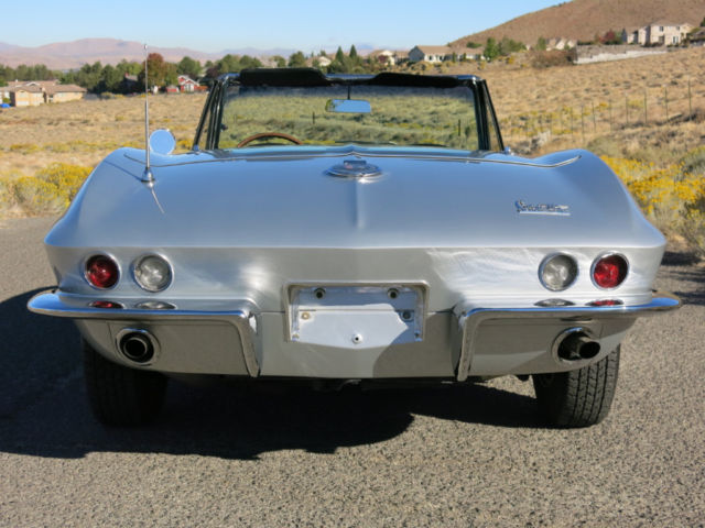 1966 Chevrolet Corvette Roadster - photo 10