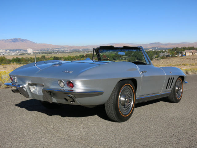 1966 Chevrolet Corvette Roadster - photo 12