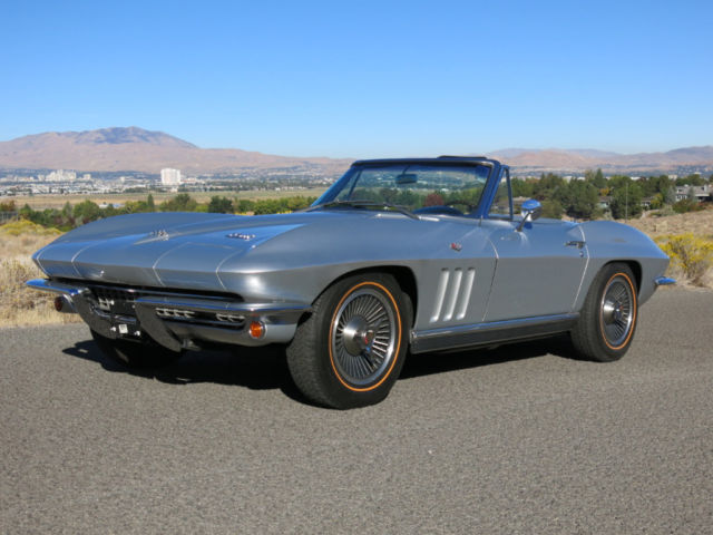 1966 Chevrolet Corvette Roadster - photo 6