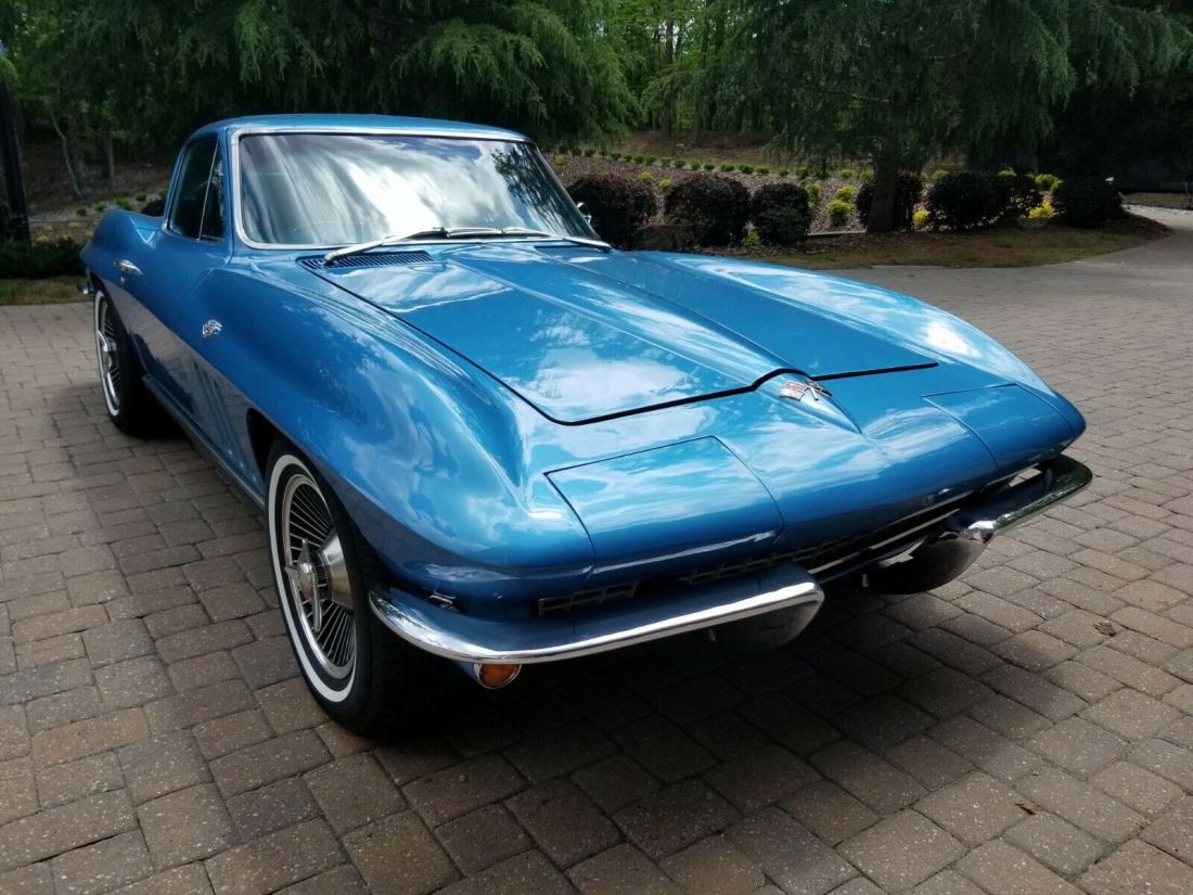 1966 Chevrolet Corvette - photo 3