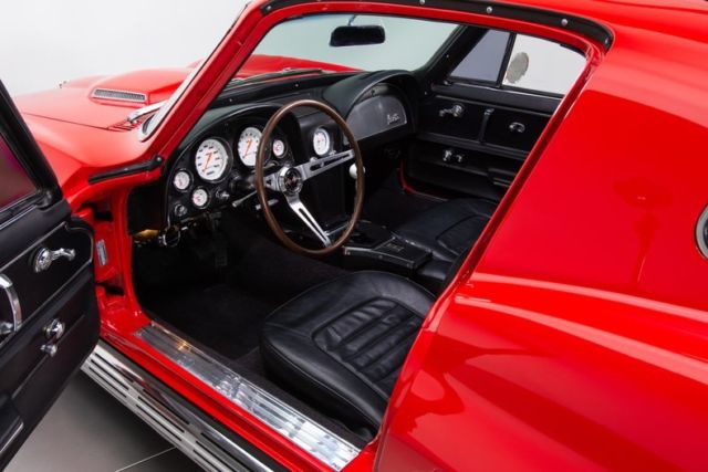 1966 Chevrolet Corvette Sting Ray - photo 4