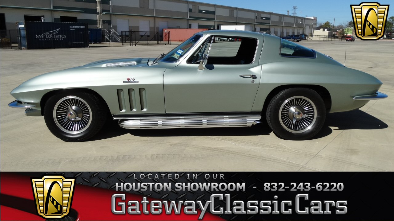 1966 Chevrolet Corvette Stingray 427 23840 Miles Mosport Green 2 Door 427 CID V8 1966 Chevrolet Corvette Stingray 427
