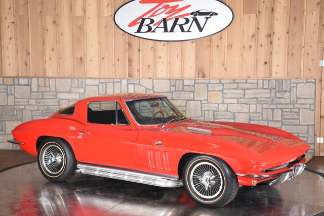 1966 Chevrolet Corvette Stingray 427 - photo 9