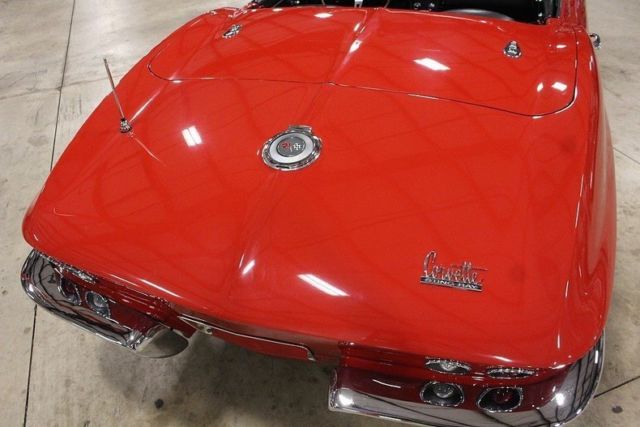 1966 Chevrolet Corvette Stingray - photo 10