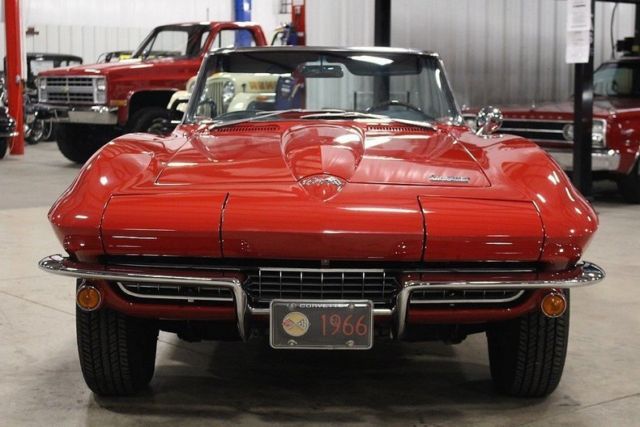 1966 Chevrolet Corvette Stingray - photo 8