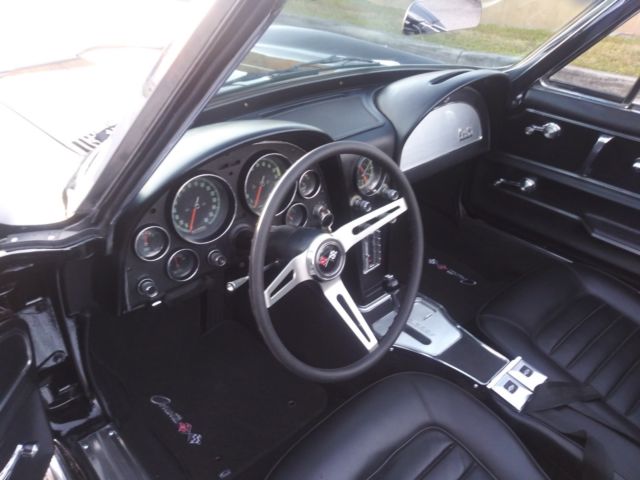 1966 Chevrolet Corvette - photo 13