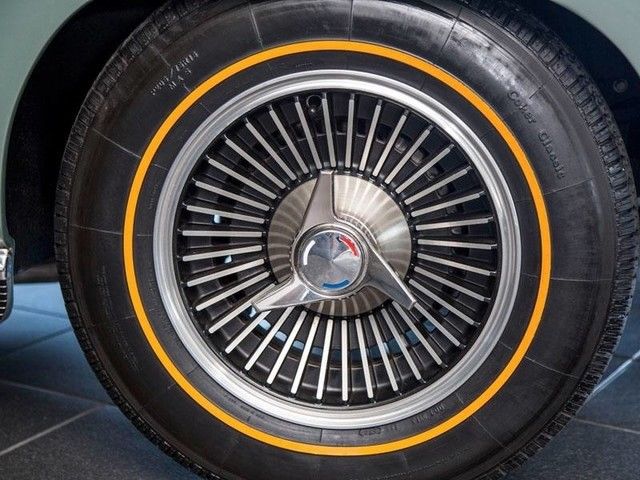 1966 Chevrolet Corvette Stingray Convertible - photo 8