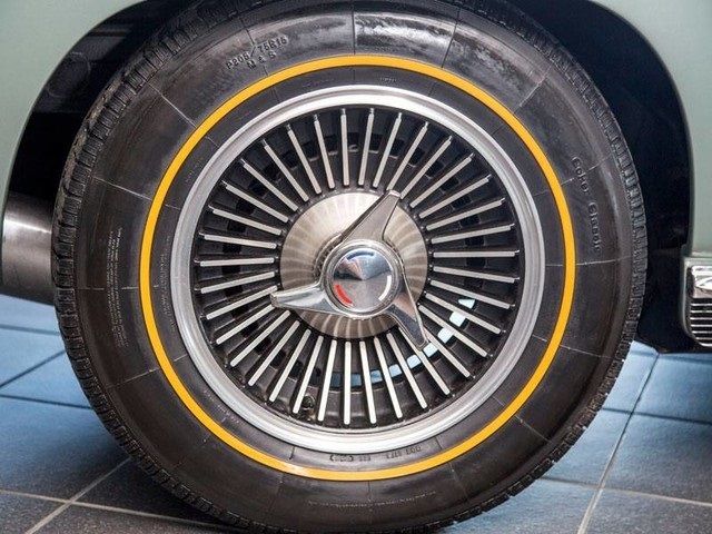 1966 Chevrolet Corvette Stingray Convertible - photo 9