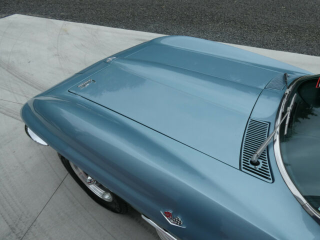 1966 Chevrolet Corvette Stingray Convertible - photo 12