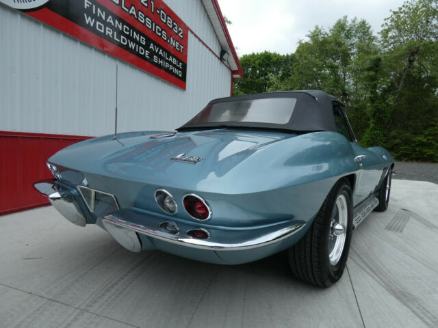 1966 Chevrolet Corvette Stingray Convertible - photo 5