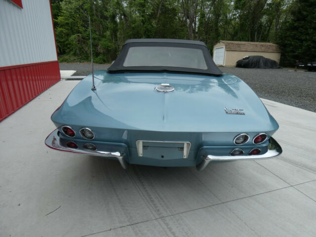 1966 Chevrolet Corvette Stingray Convertible - photo 6