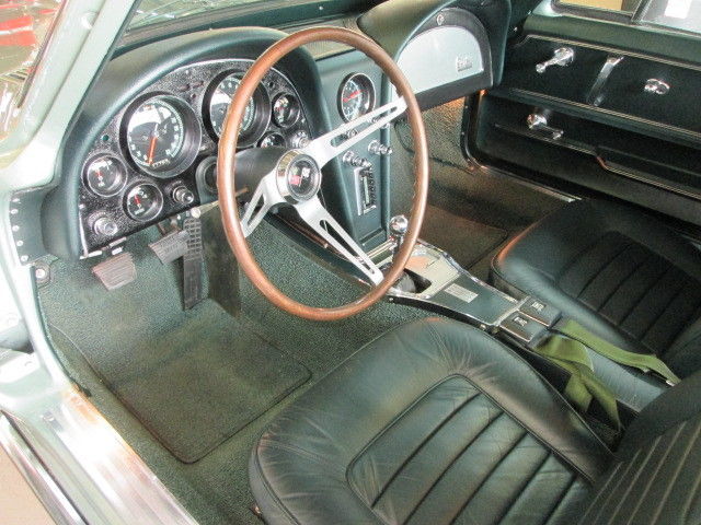 1966 Chevrolet Corvette - photo 10