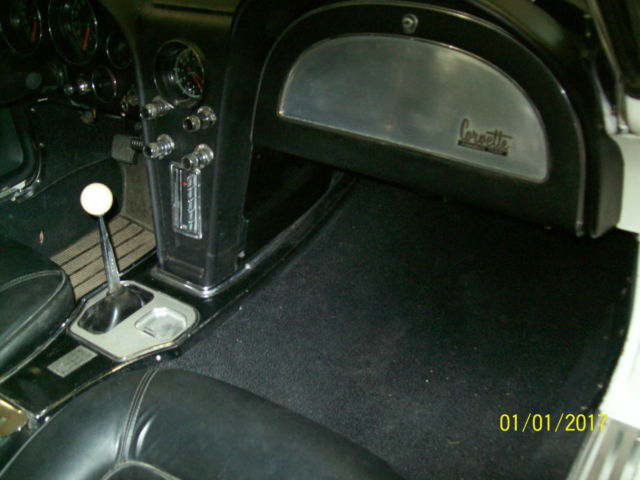 1966 Chevrolet Corvette - photo 12