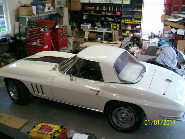 1966 Chevrolet Corvette - photo 3