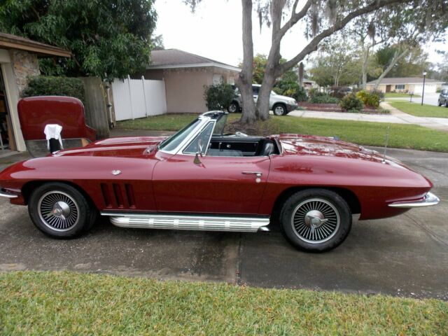 1966 Chevrolet Corvette Stingray - photo 6