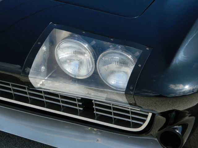 1966 Chevrolet Corvette - photo 9