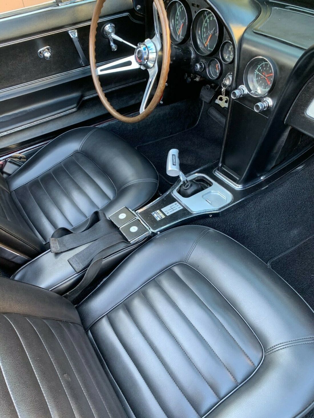 1966 Chevrolet Corvette - photo 9