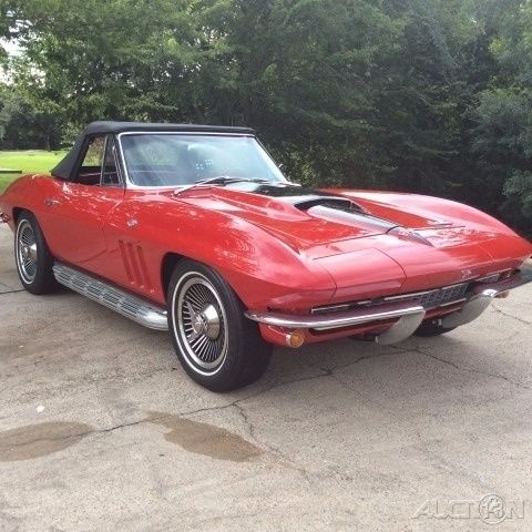 1966 Chevrolet Corvette - photo 3