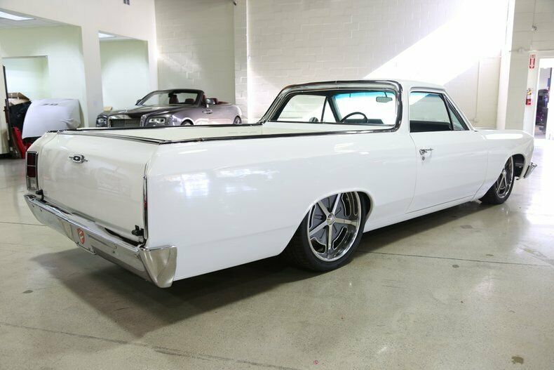 1966 Chevrolet El Camino - photo 5
