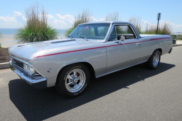 1966 CHEVROLET EL CAMINO CUSTOM 383 V8 AUTO AIR $40,000 INVESTED 1966 Chevrolet El Camino --