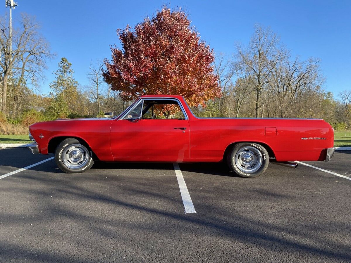 1966 Chevrolet El Camino Pickup Red RWD Manual red and chrome 1966 Chevrolet El Camino red and chrome