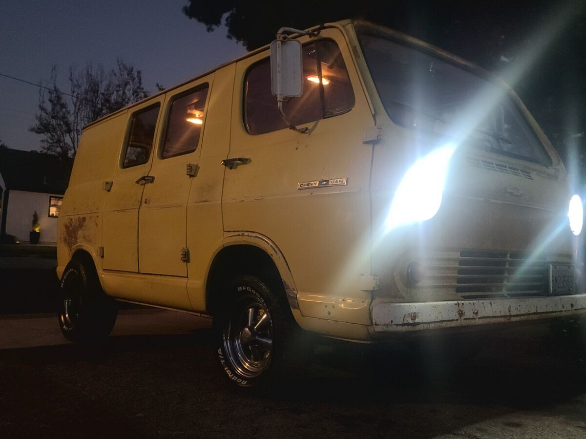 1966 Chevrolet G10 Van - photo 4