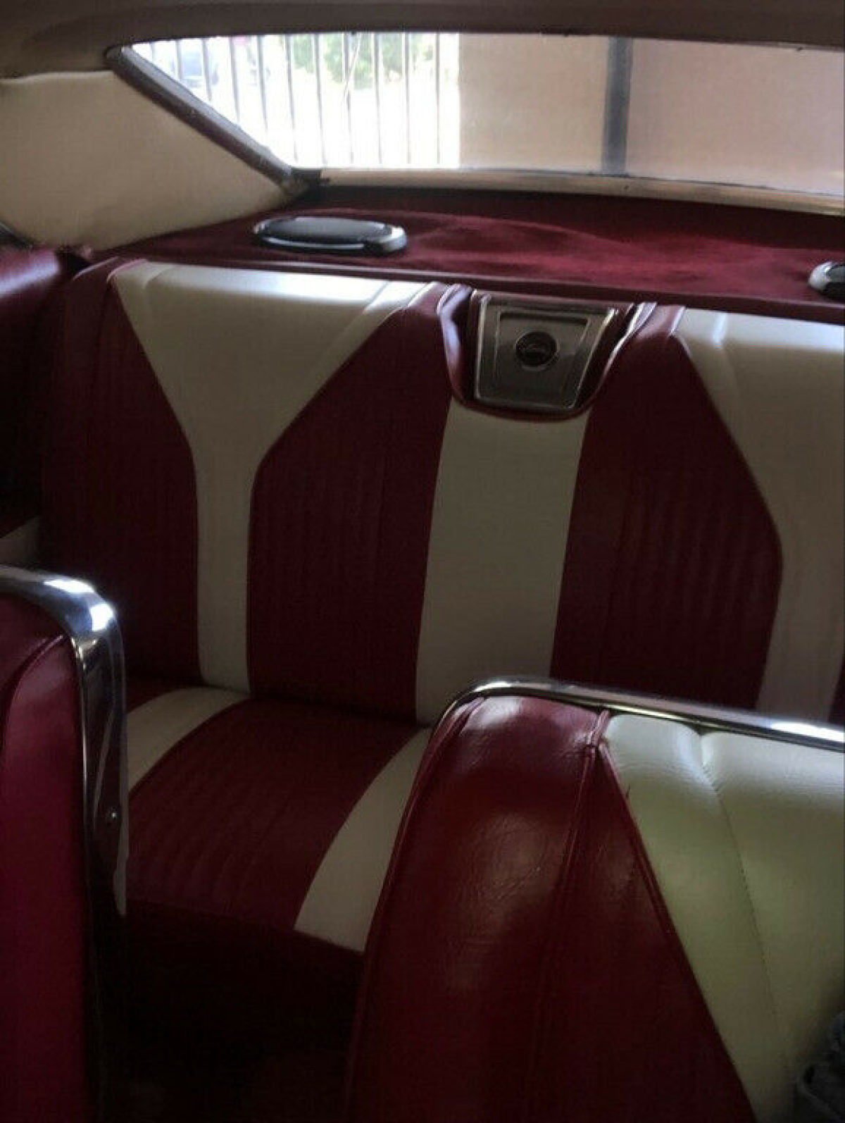 1966 Chevrolet Impala SS with Chrome Trimmed Original Bucket Seats - photo 9