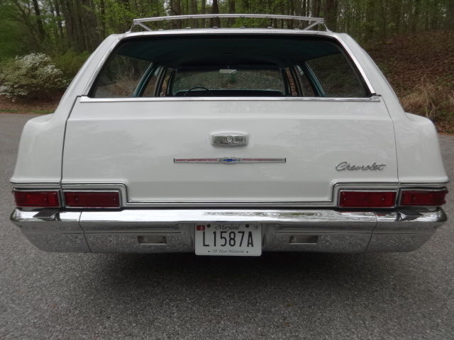 1966 Chevrolet Impala 4 door station wagon - photo 3