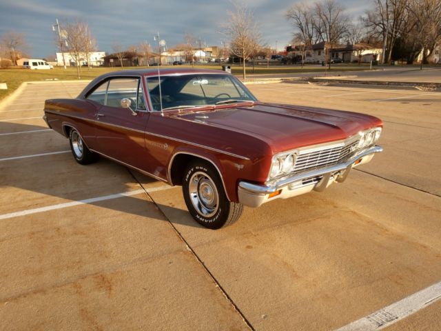 1966 Chevrolet Impala - photo 3
