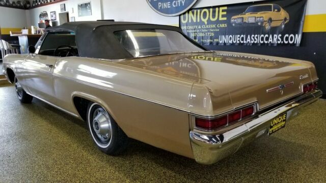 1966 Chevrolet Impala Convertible - photo 13