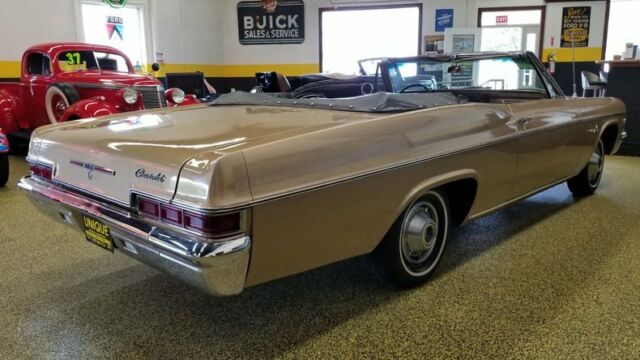 1966 Chevrolet Impala Convertible - photo 4