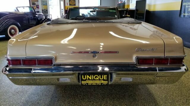 1966 Chevrolet Impala Convertible - photo 5