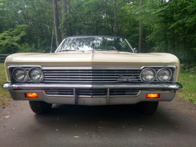 1966 Chevrolet Impala Convertible - photo 4