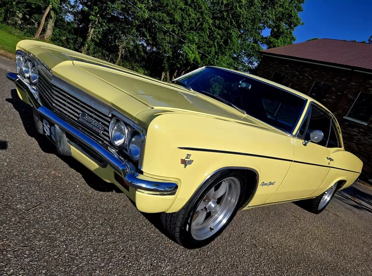 1966 Chevrolet Impala Coupe Yellow SS 1966 Chevrolet Impala SS