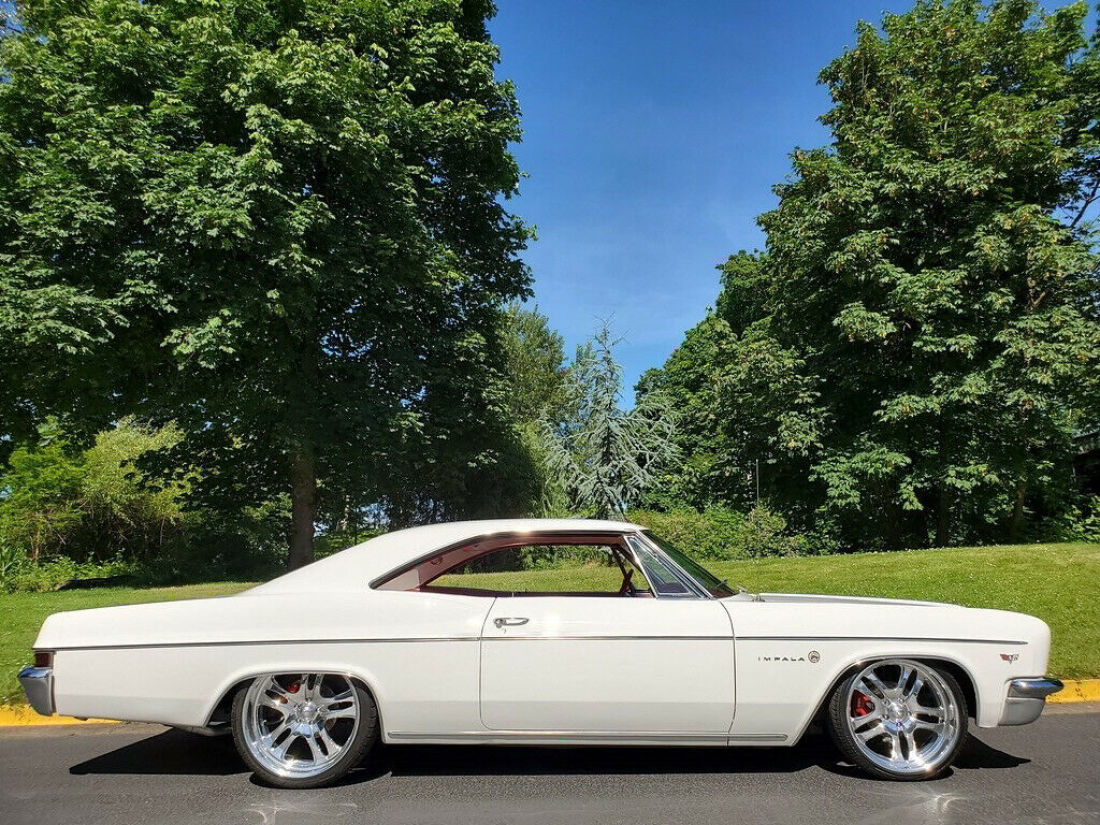 1966 Chevrolet Impala - photo 3