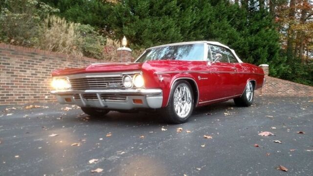 1966 Chevrolet Impala Convertible - photo 12
