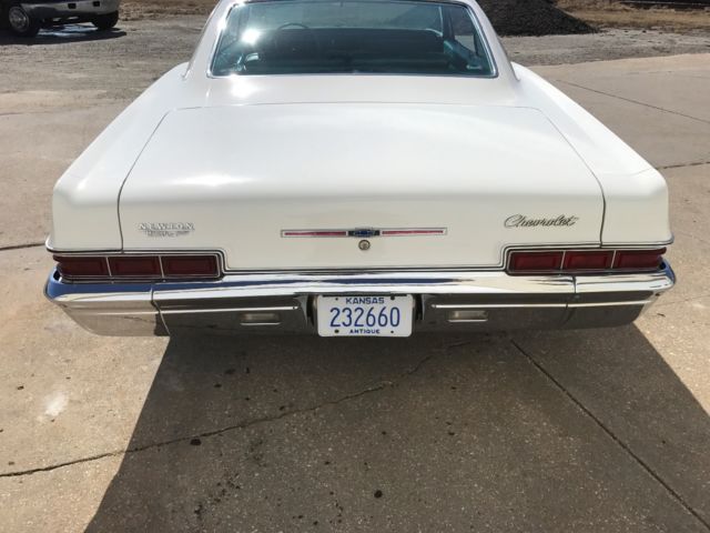 1966 Chevrolet Impala - photo 8